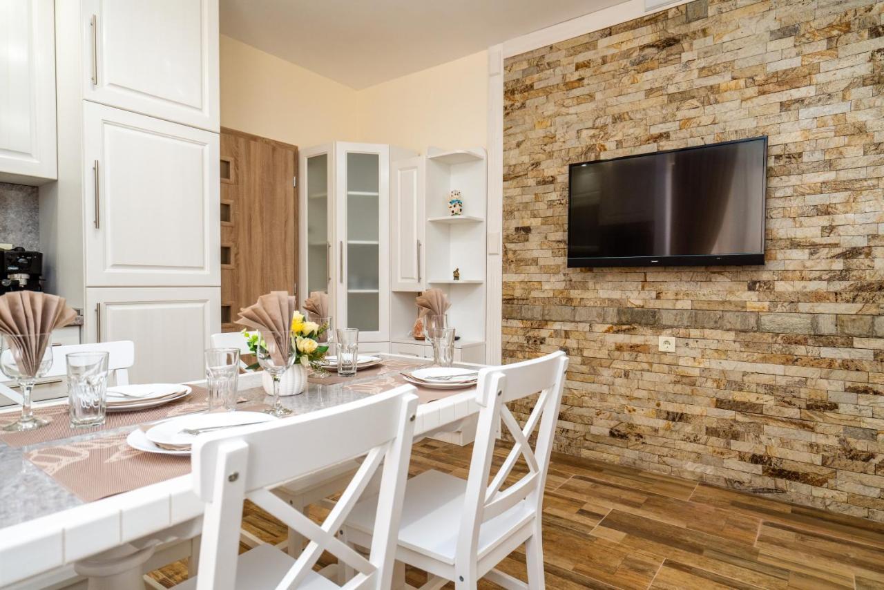 Park Apartment Emilin ساندانسكي المظهر الخارجي الصورة